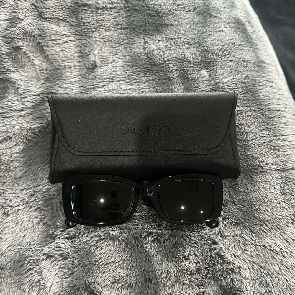 Valentino Elegant Black Sunglasses with Case